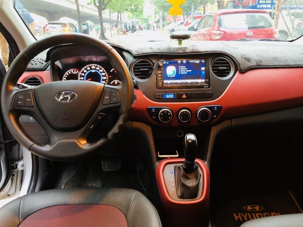 Hyundai Premio 1.2 AT 2016 - Bán Hyundai Grand i10 1.2 AT đời 2016, màu bạc, nhập khẩu nguyên chiếc