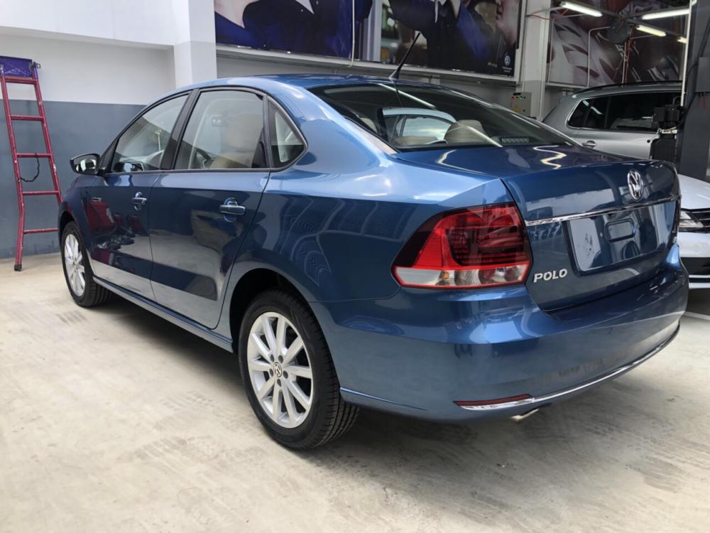 Volkswagen Jetta 2018 - Bán Polo đời mới nhập khẩu - Nàng sedan bóng mướt quá đẹp - Bật mí giá rất rất tốt trong tháng 5 - Có xe giao ngay