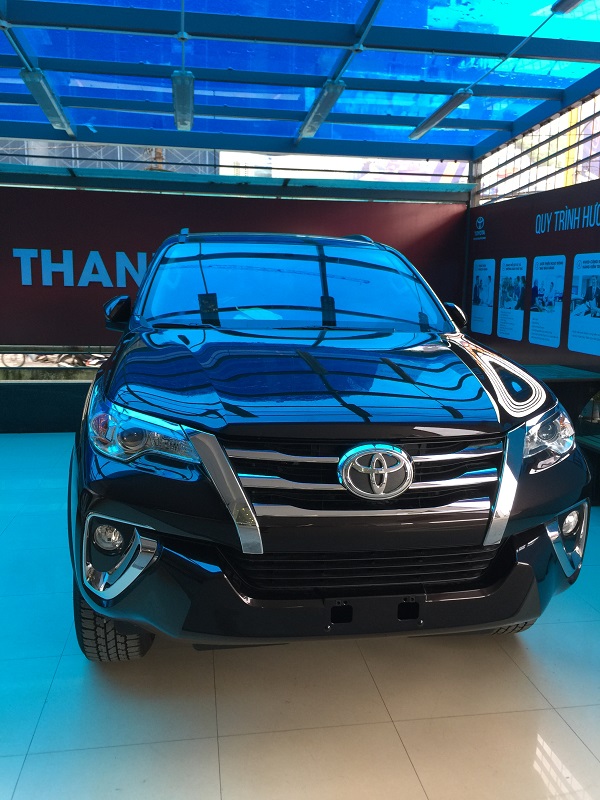 Toyota Fortuner V 2018 - Bán xe Fortuner mới 2018 máy dầu, số tự động 1 cầu