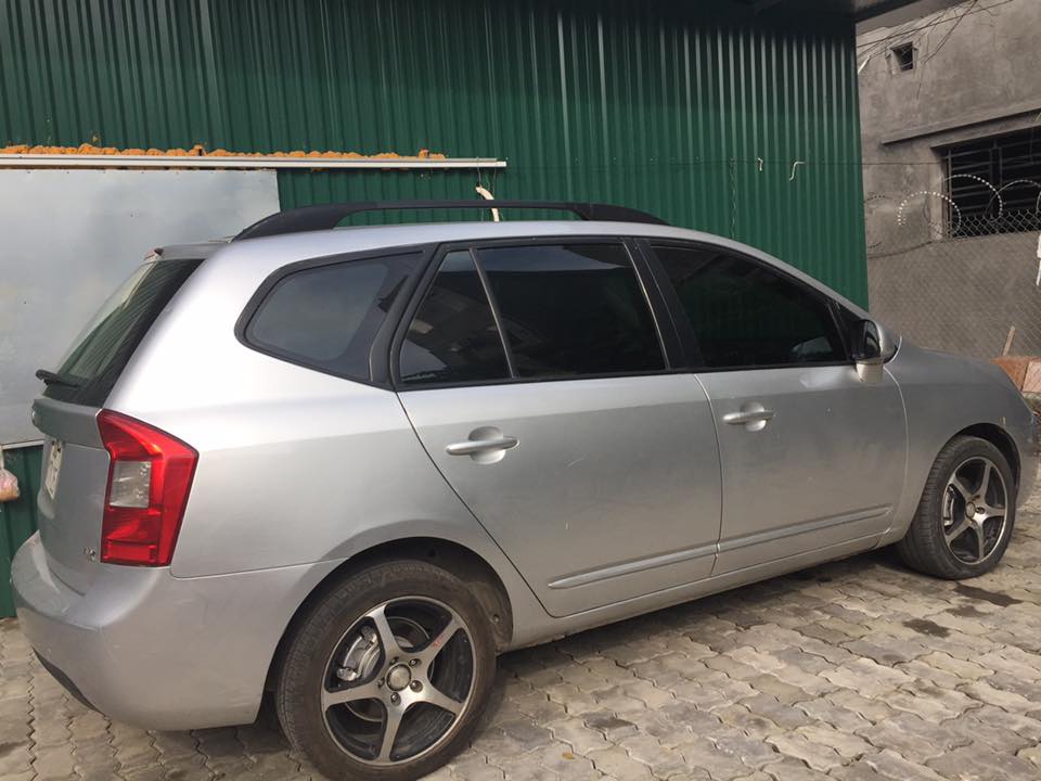 Kia Carens Cũ 2010 - Xe Cũ KIA Carens 2010