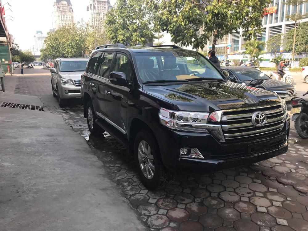 Toyota Land Cruiser Mới 2018 - Xe Mới Toyota Land Cruiser 2018