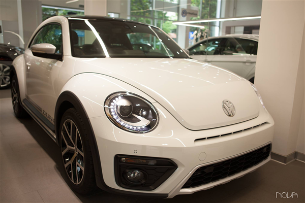 Volkswagen New Beetle Dune 2018 - Bán xe Volkswagen New Beetle Dune đời 2018, màu trắng, nhập khẩu