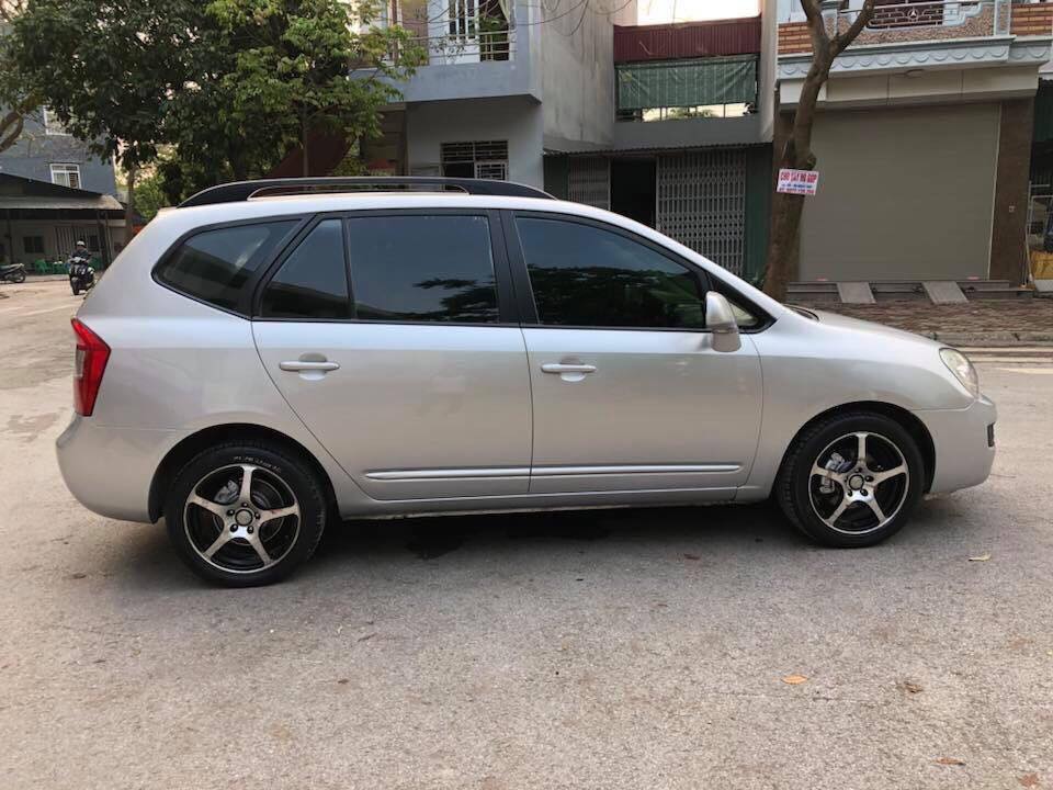 Kia Carens Cũ 2010 - Xe Cũ KIA Carens 2010