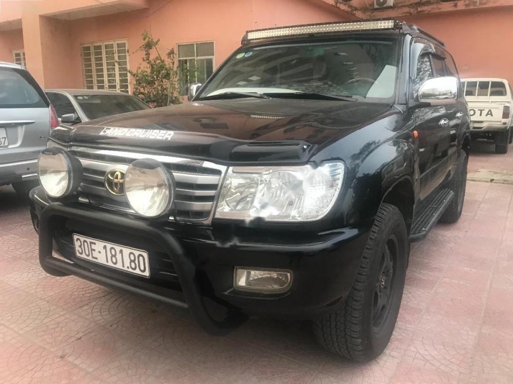 Toyota Land Cruiser GX 4.5 2002 - Bán Toyota Land Cruiser GX 4.5 2002, màu đen