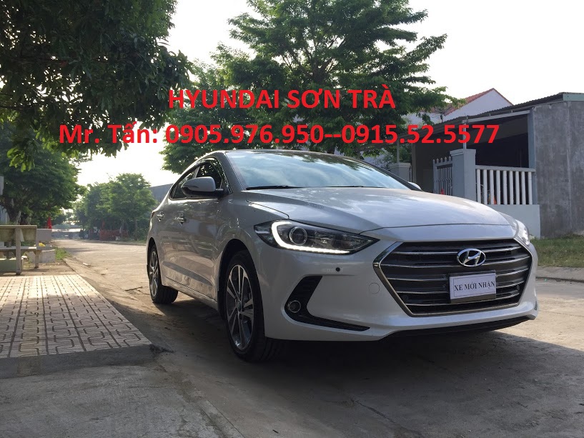 Hyundai Elantra 1.6MT 2018 - Hyundai Sơn Trà Cần bán Hyundai Elantra sản xuất năm 2018 1.6MT, màu trắng giá cạnh tranh Đà Nẵng