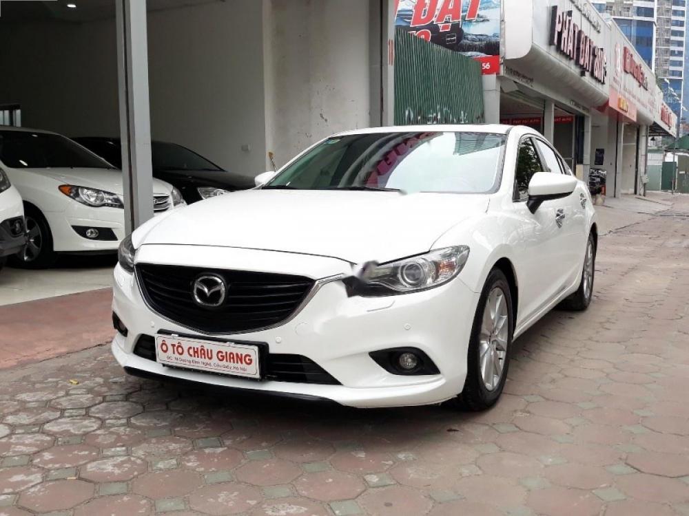 Mazda 6 2.0 AT 2013 - Bán Mazda 6 2.0 AT sản xuất năm 2013, màu trắng, xe nhập