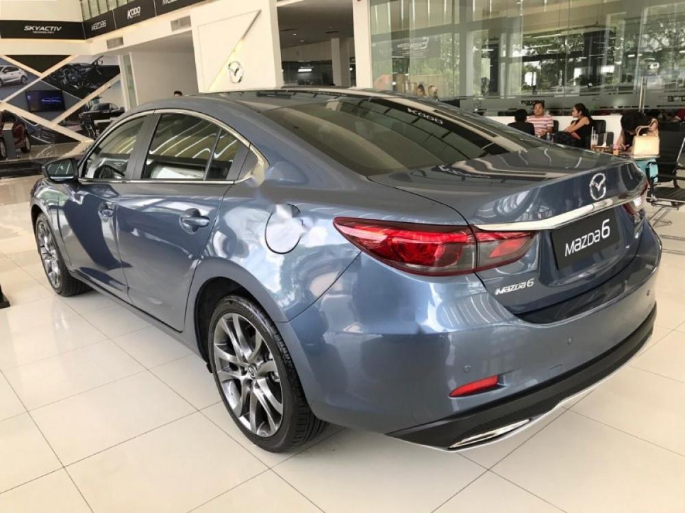 Mazda 6 2.0L Premium 2018 - Bán xe Mazda 6 2.0L Premium năm 2018, màu xanh lam