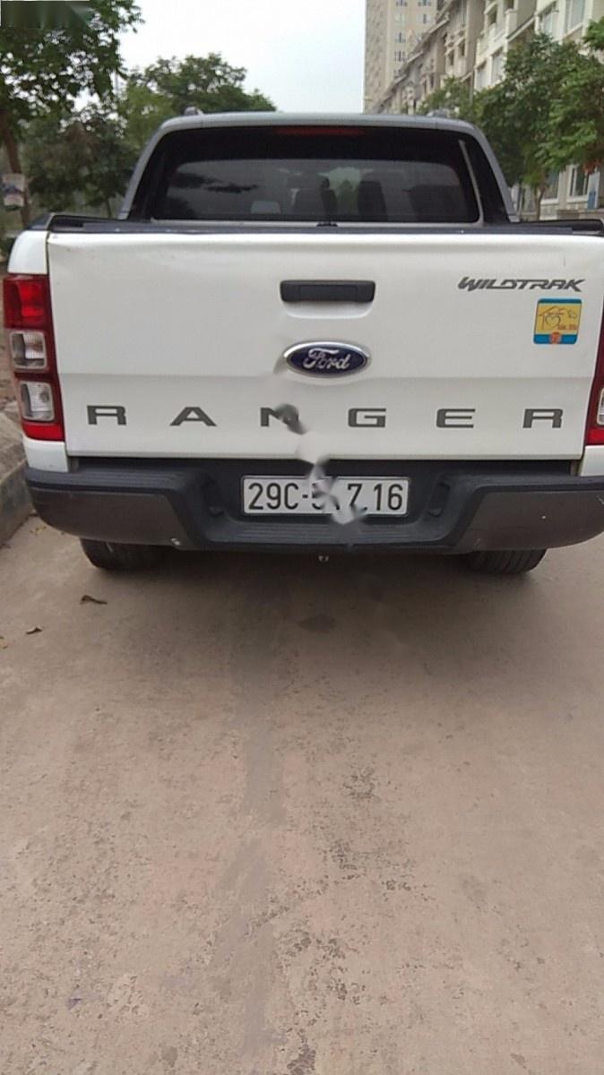 Ford Ranger 2015 - Bán xe Ford Ranger sản xuất 2015, màu trắng, nhập khẩu 