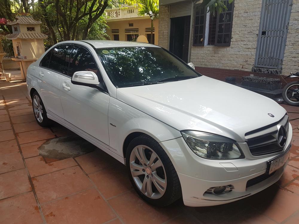 Mercedes-Benz C class C230 2008 - Bán Mercedes C230 đời 2008, màu trắng chính chủ, giá tốt