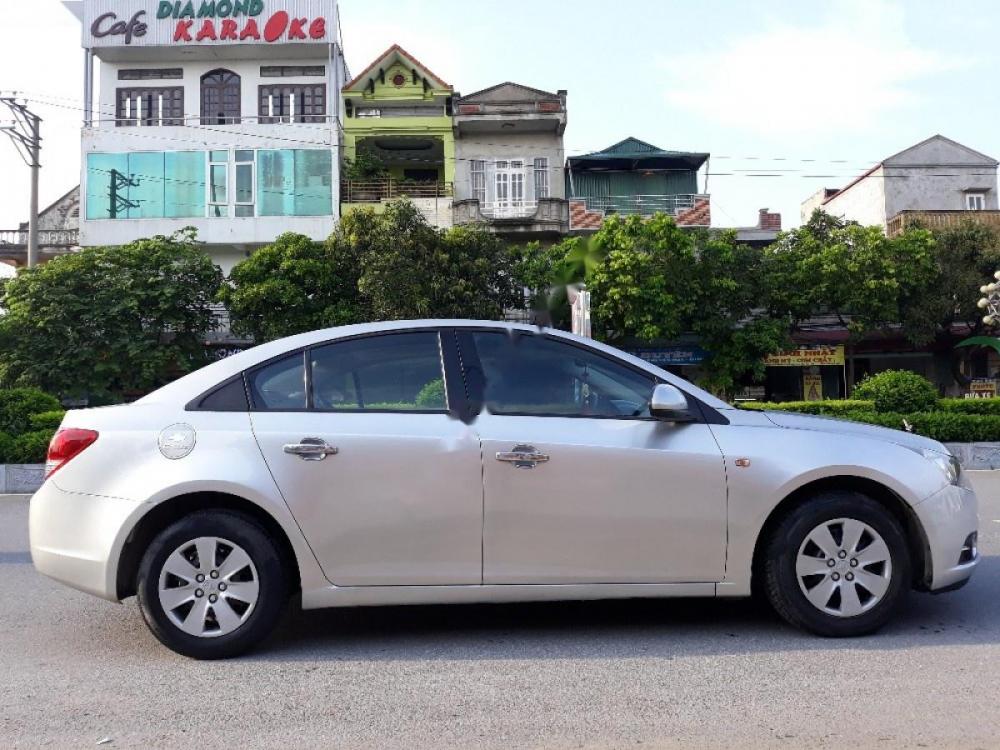 Daewoo Lacetti SE 2009 - Bán xe Daewoo Lacetti SE đời 2009, màu bạc, xe nhập chính chủ