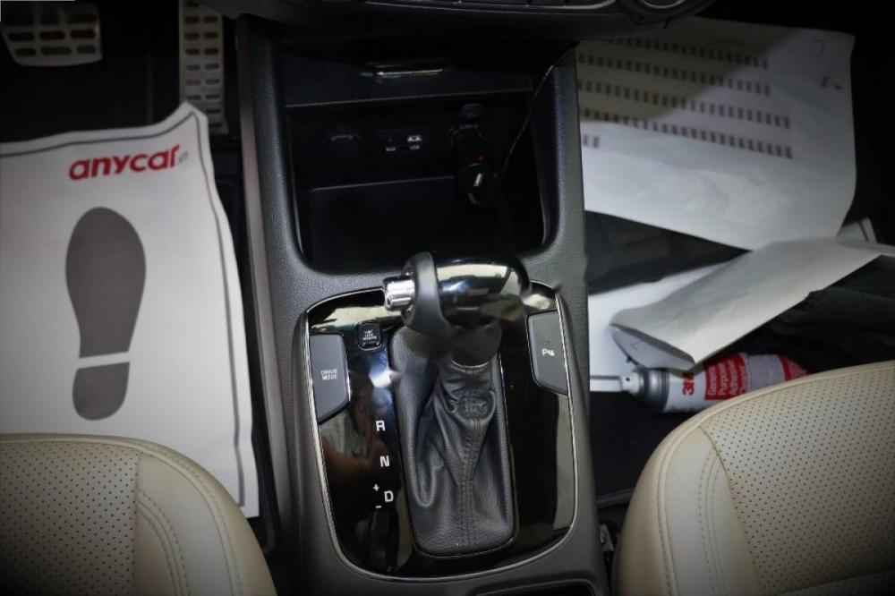 Kia Cerato 2.0 AT 2016 - Cần bán xe Kia Cerato 2.0 AT năm sản xuất 2016, màu trắng số tự động