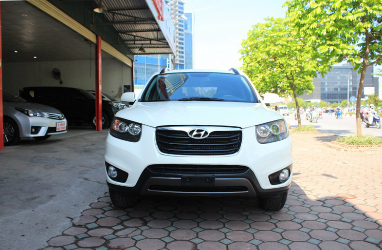 Hyundai Santa Fe 2.4l 2011 - Cần bán lại xe Hyundai Santa Fe 2.4l năm sản xuất 2011, màu trắng, nhập khẩu chính chủ giá cạnh tranh