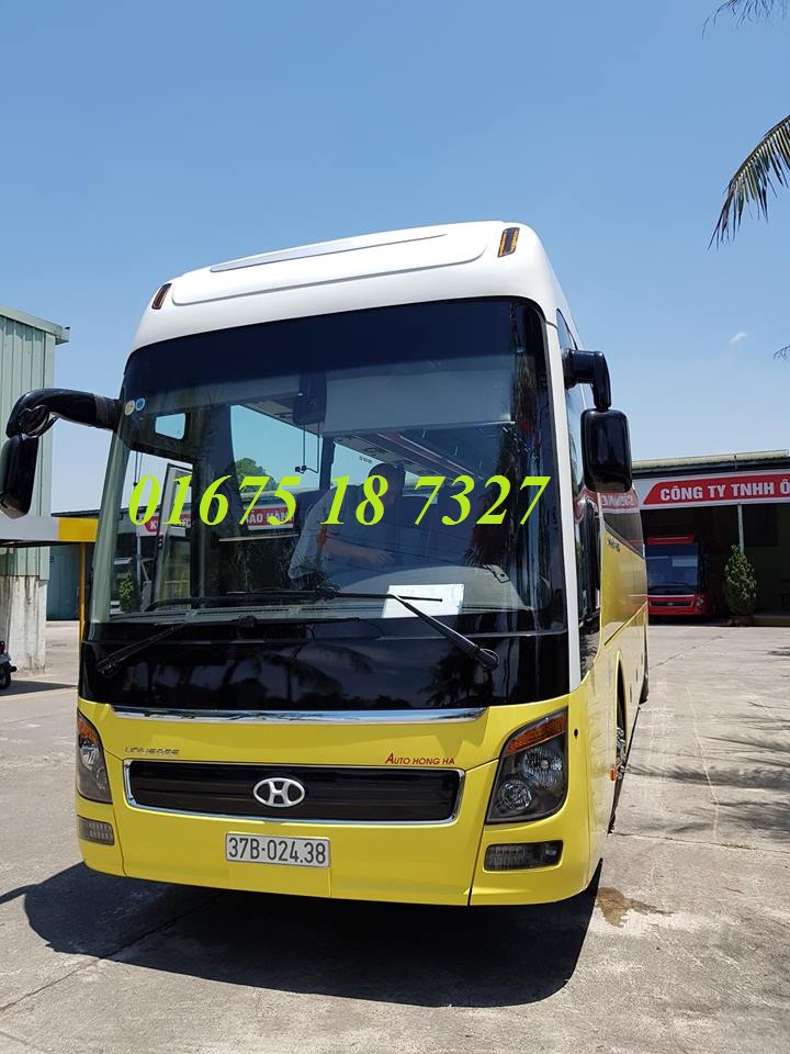 Hino UNIVERSE K47 2018 - Bán ô tô Hino UNIVERSE K47 sản xuất 2018, màu vàng