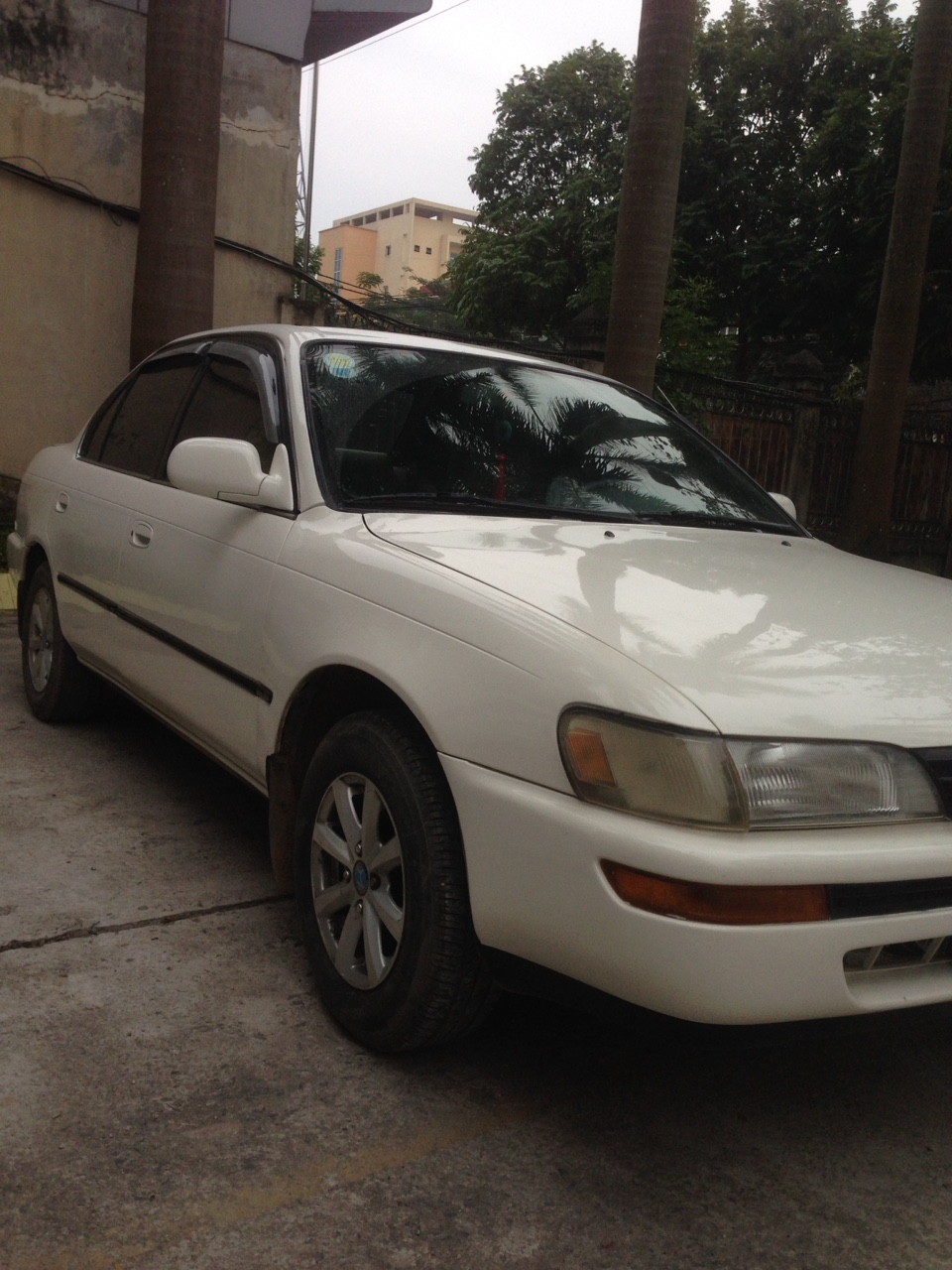 Toyota Corolla 1.6 1996 - Bán ô tô Toyota Corolla 1.6 năm 1996, màu trắng, nhập khẩu nguyên chiếc giá cạnh tranh