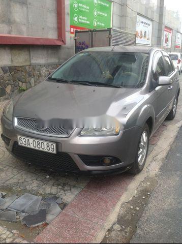 Ford Focus   1.8  2009 - Bán xe Ford Focus 1.8 năm sản xuất 2009, màu xám, giá tốt