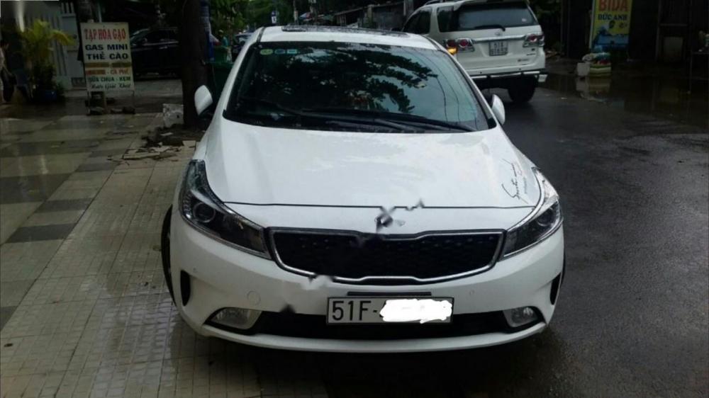 Kia Cerato 1.6 AT 2016 - Cần bán lại xe Kia Cerato 1.6 AT 2016, màu trắng 