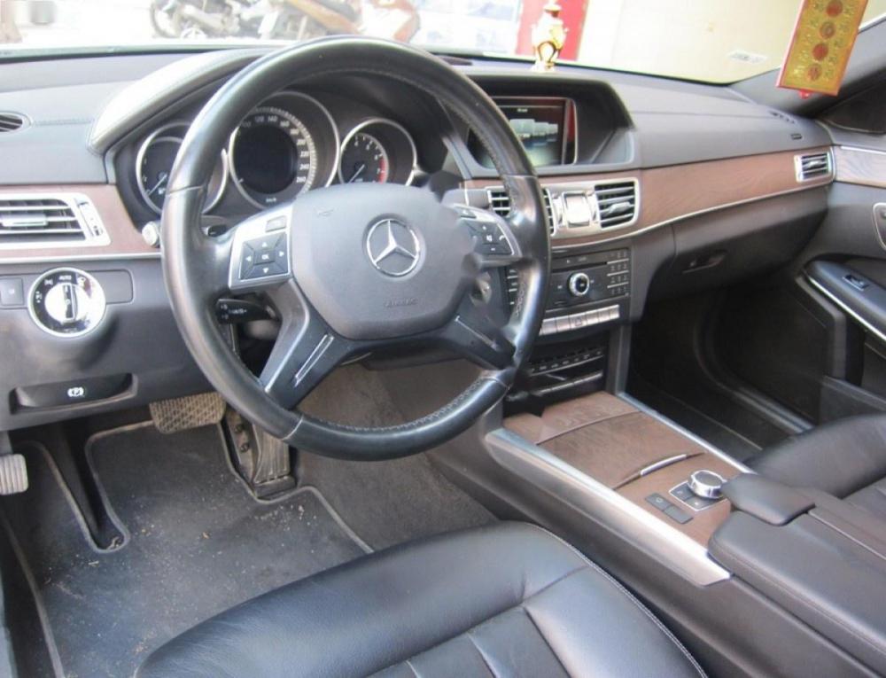 Mercedes-Benz E class E200 2015 - Bán Mercedes E200 sản xuất 2015, màu trắng