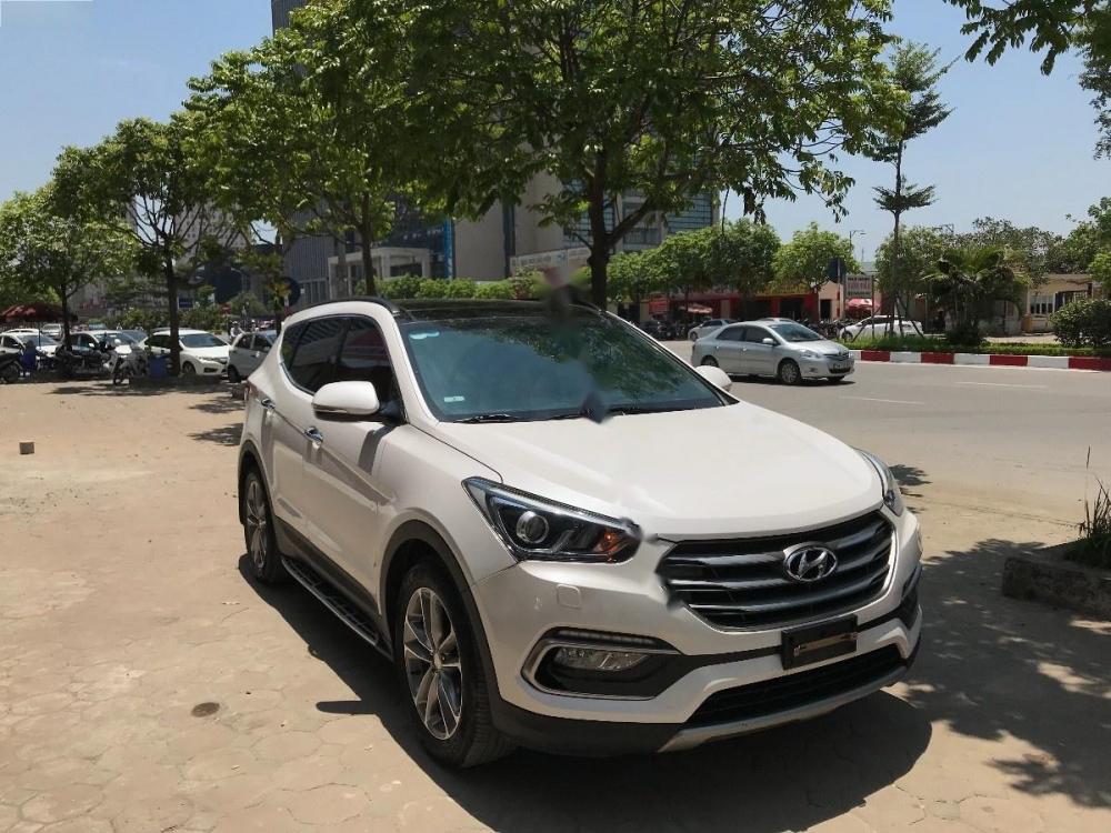 Hyundai Santa Fe   2016 - Bán Hyundai Santa Fe 2.2 diesel sản xuất năm 2016, màu trắng