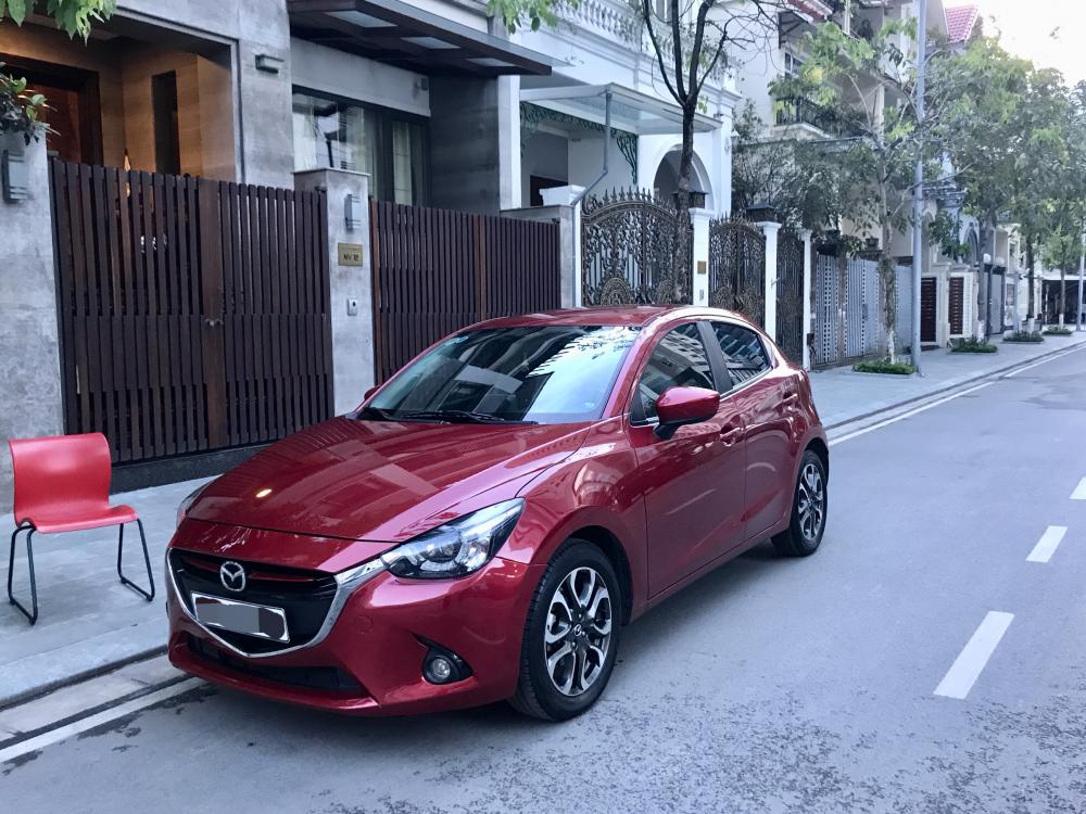 Mazda 2 2015 - Bán Mazda 2 sản xuất 2015, màu đỏ, nhập khẩu