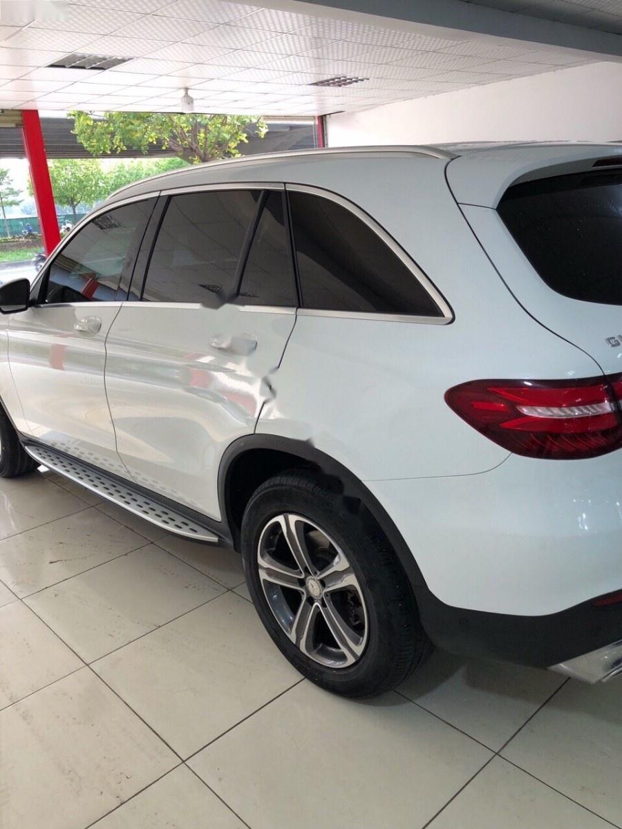 Mercedes-Benz GLC-Class GLC 250 4Matic 2016 - Bán Mercedes GLC 250 4Matic năm sản xuất 2016, màu trắng