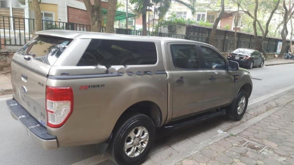 Ford Ranger XLS 2.2L 4x2 AT 2015 - Bán Ford Ranger XLSAT đời 2015, xe nhập 