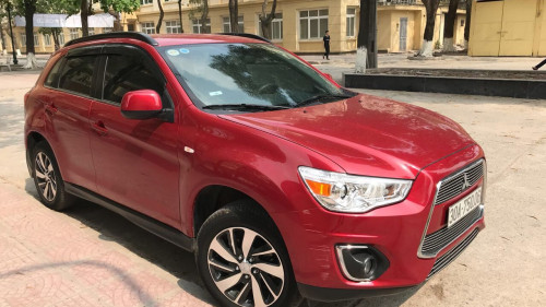 Mitsubishi Outlander Sport 2015 - Chính chủ bán Mitsubishi Outlander Sport đời 2015, màu đỏ