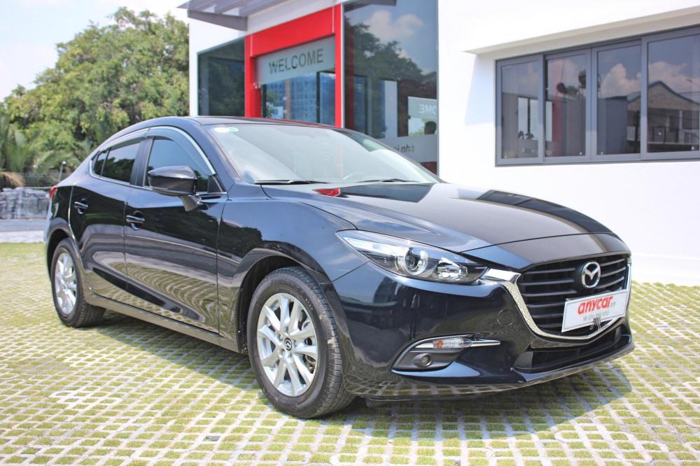 Mazda 3 1.5 AT 2017 - Bán Mazda 1.5 AT đời 2017, bản Facelift màu đen, full option