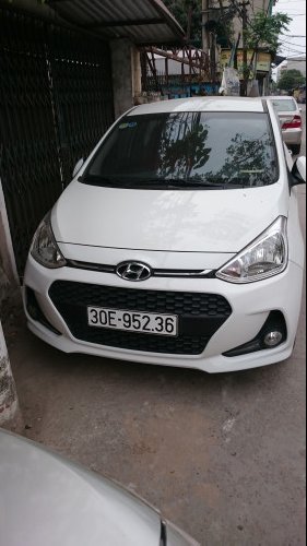 Hyundai Grand i10   AT  2017 - Chính chủ bán xe Hyundai Grand i10 AT sản xuất năm 2017, màu trắng