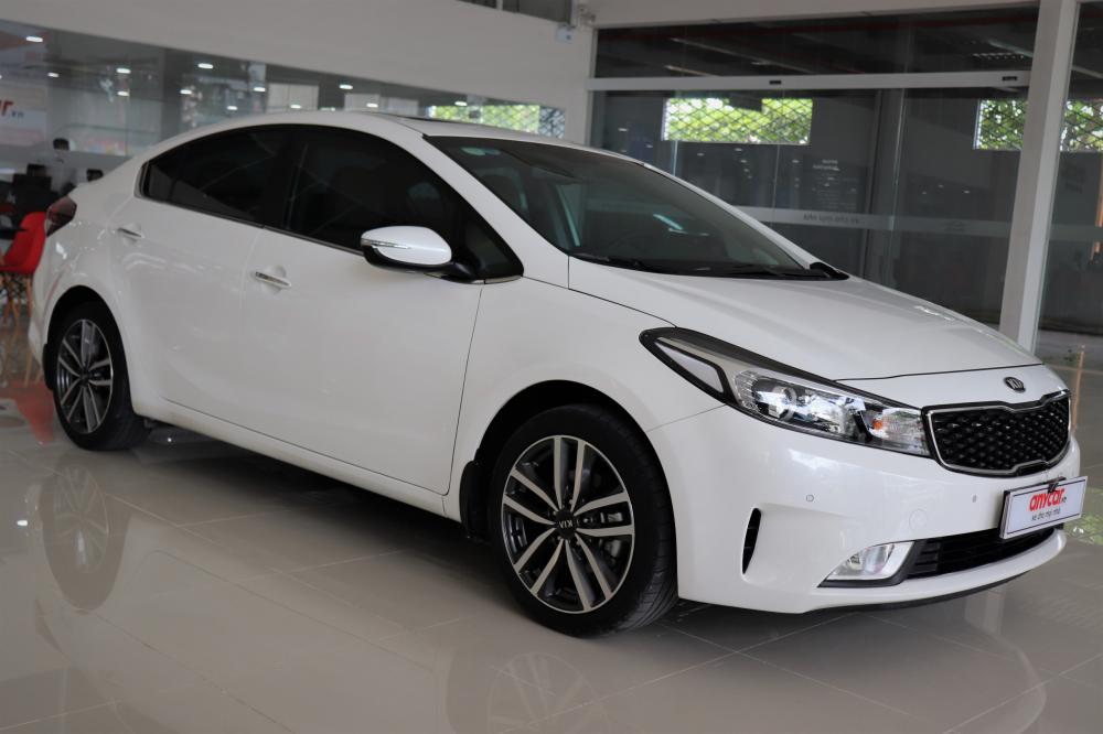 Kia Cerato 2.0 AT 2016 - Bán Kia Cerato 2.0 2016, số tự động, trắng không tì vết, giá yêu thương