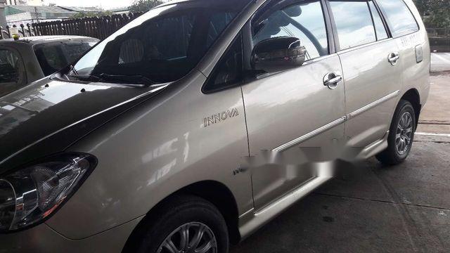 Toyota Innova 2006 - Bán Toyota Innova đời 2006, màu bạc giá cạnh tranh