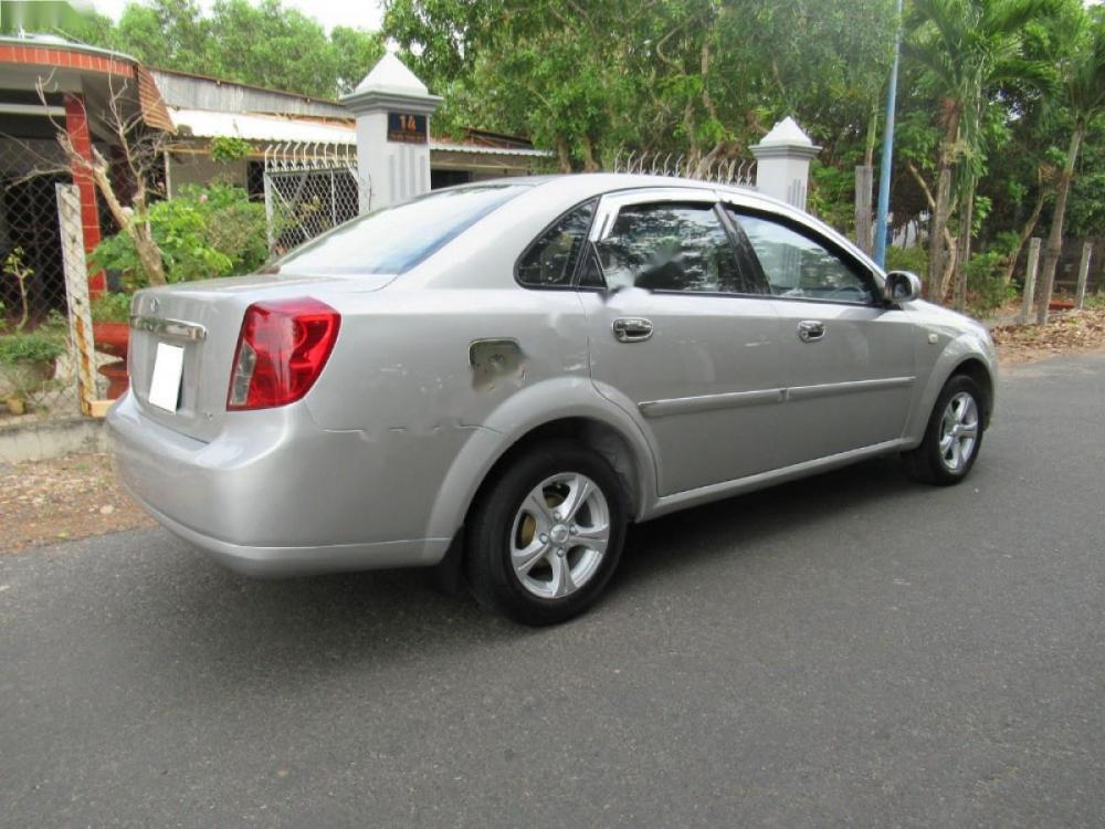 Daewoo Lacetti 2004 - Bán Daewoo Lacetti năm sản xuất 2004, màu bạc, 185 triệu