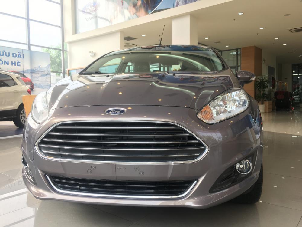 Ford Fiesta 2017 - Bán ô tô Ford Fiesta đời 2017, màu nâu, 450 triệu