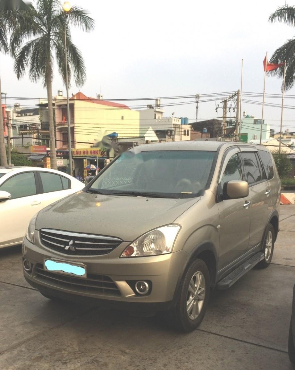 Mitsubishi Zinger GLS 2009 - Cần bán gấp Mitsubishi Zinger GLS năm 2009 mới chạy 36.900km, giá chỉ 360 triệu