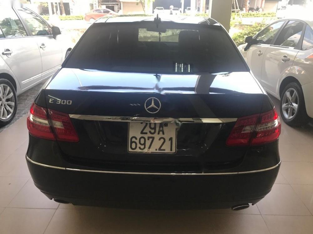 Mercedes-Benz E class E300 2012 - Auto Thành Lâm bán Mercedes E300 sản xuất năm 2012, màu đen