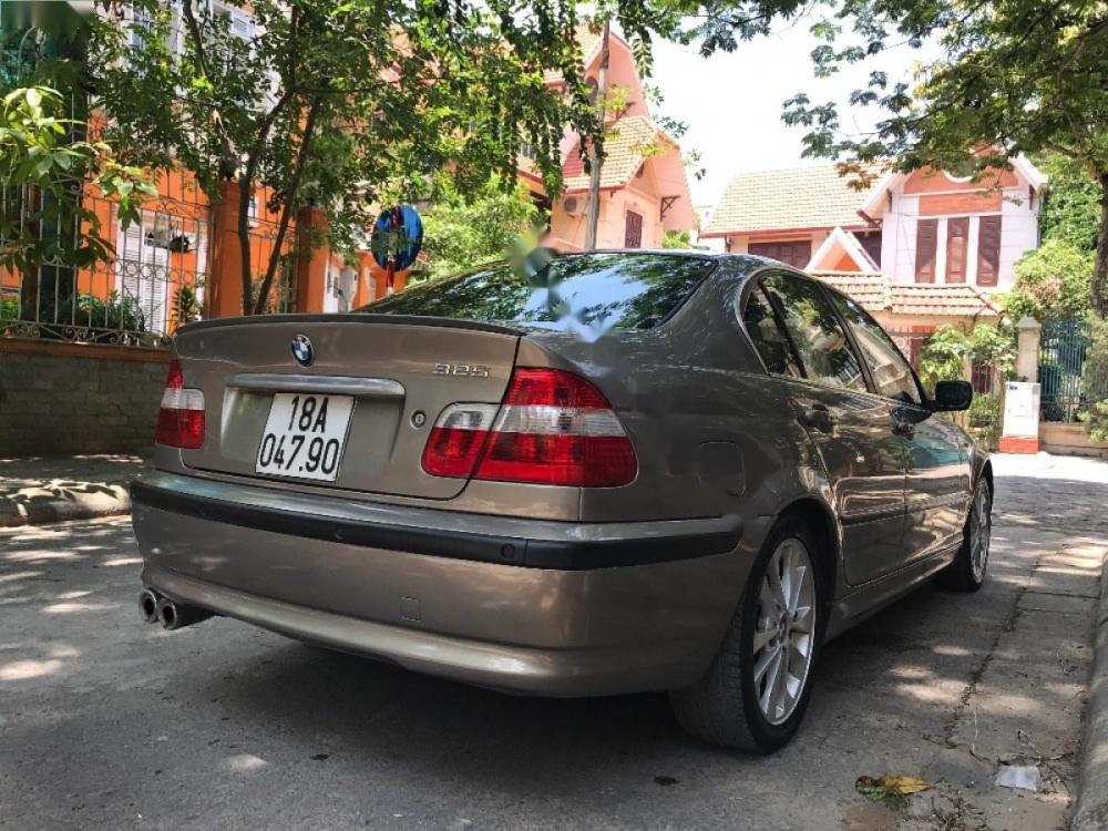 BMW 3 Series 325i  2003 - Cần bán xe BMW 3 Series 325i đời 2003, màu nâu, 195 triệu