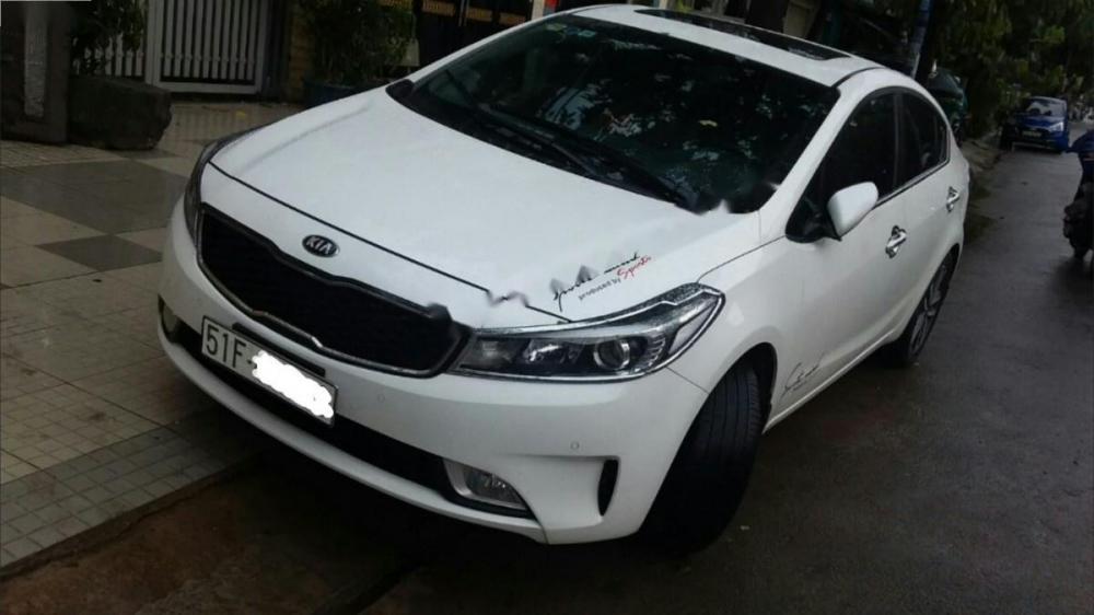 Kia Cerato 1.6 AT 2016 - Cần bán lại xe Kia Cerato 1.6 AT 2016, màu trắng 