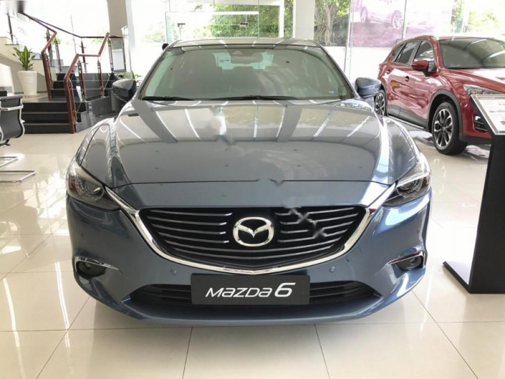 Mazda 6 2.0L Premium 2018 - Bán xe Mazda 6 2.0L Premium năm 2018, màu xanh lam