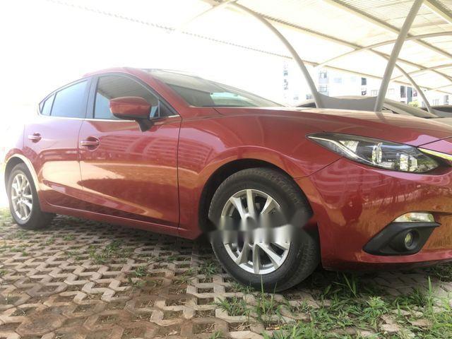 Mazda 3    2015 - Cần bán gấp Mazda 3 2015, màu đỏ xe gia đình, giá tốt