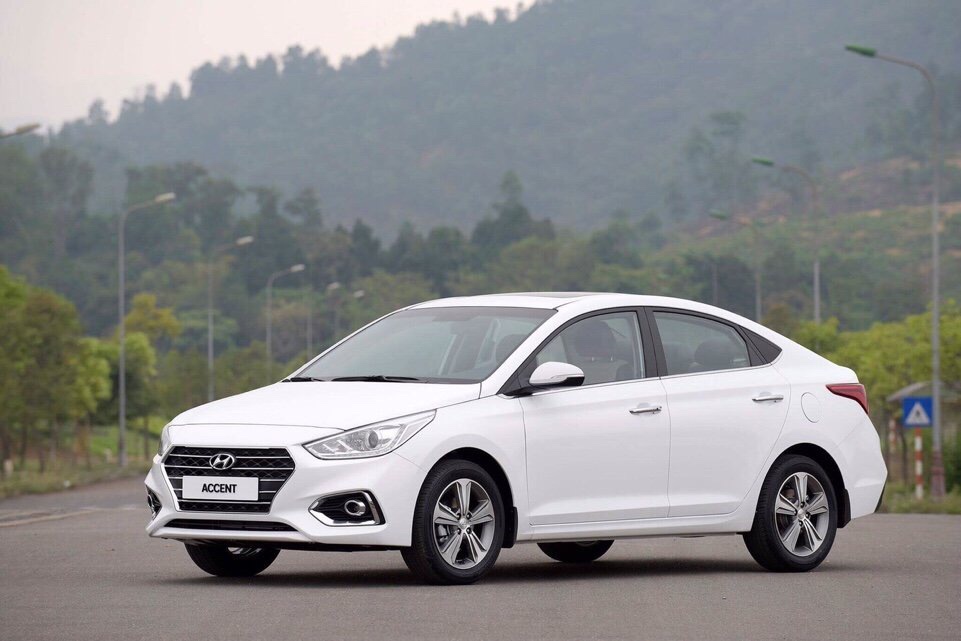 Hyundai Accent 1.4 MT 2018 - Bán xe Hyundai Accent 2018 đủ màu, lăn bánh từ 150tr, giao hàng tháng 6. Nhiều quà tặng kèm