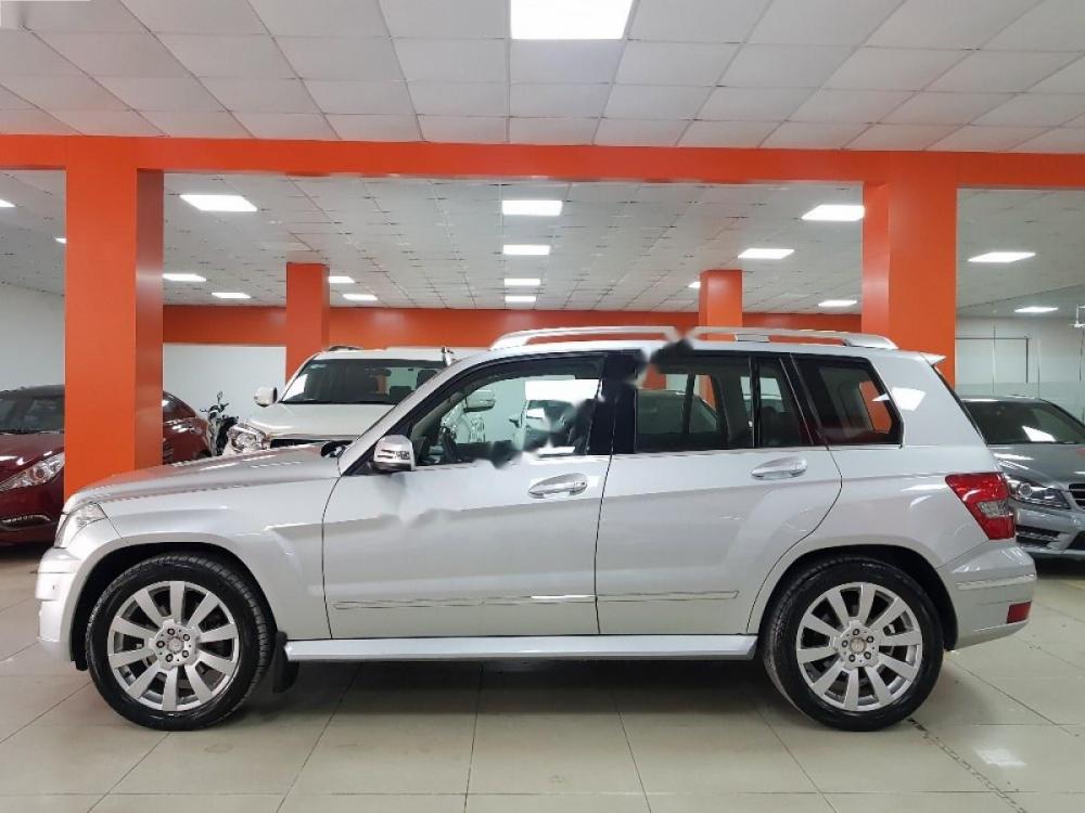 Mercedes-Benz GLK Class GLK 300 4 Matic 2009 - Bán Mercedes GLK 300 4 Matic năm sản xuất 2009, màu bạc