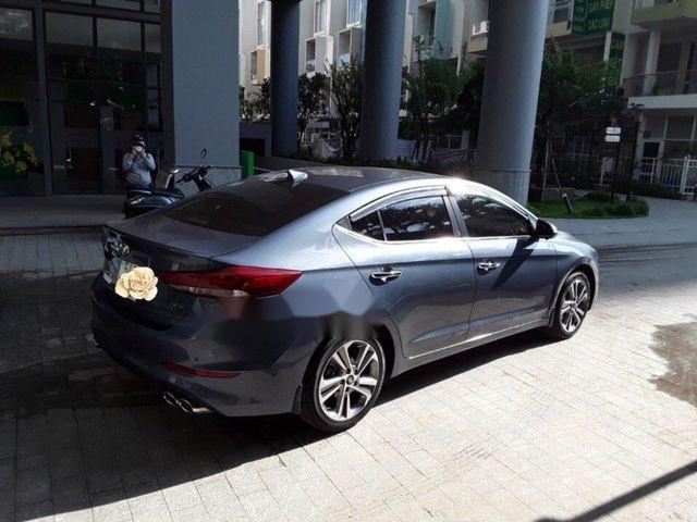 Hyundai Elantra   2.0  2017 - Cần bán gấp Hyundai Elantra 2.0 sản xuất năm 2017 số tự động, giá tốt