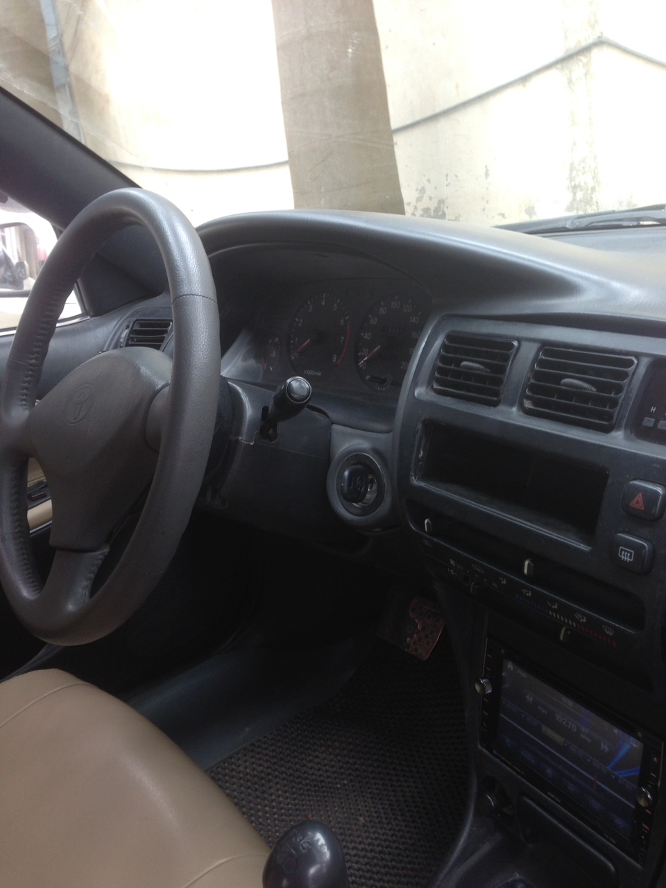 Toyota Corolla 1.6 1996 - Bán ô tô Toyota Corolla 1.6 năm 1996, màu trắng, nhập khẩu nguyên chiếc giá cạnh tranh