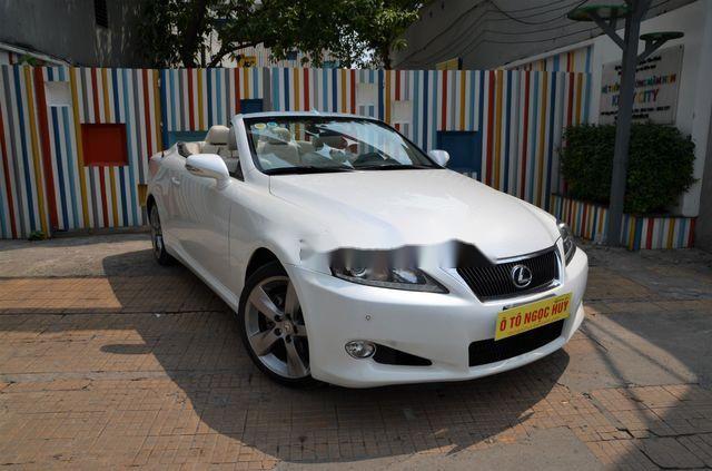 Lexus IS   250C 2009 - Bán ô tô Lexus IS 250C đời 2009, màu trắng, nhập khẩu nguyên chiếc số tự động