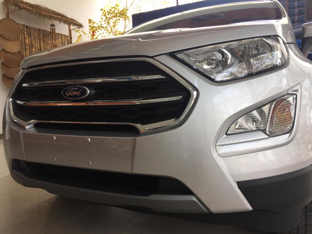 Ford EcoSport Titanium 2018 - Ford Ecosport 2018 Titanium đủ màu giao ngay. Hỗ trợ vay 80%. LH: 090.217.2017