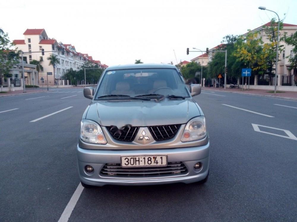 Mitsubishi Jolie 2007 - Cần bán Mitsubishi Jolie sản xuất 2007, màu xám, giá 240tr