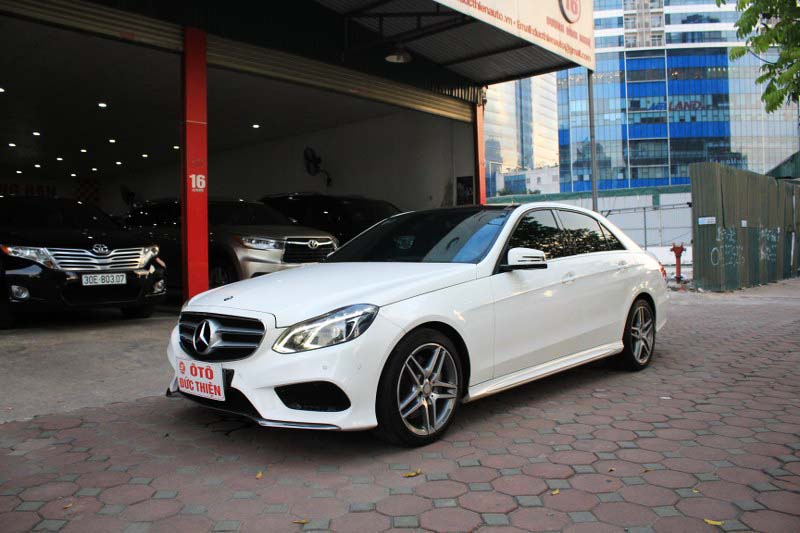 Mercedes-Benz E class AMG 2014 - Bán ô tô Mercedes AMG năm sản xuất 2014, màu trắng