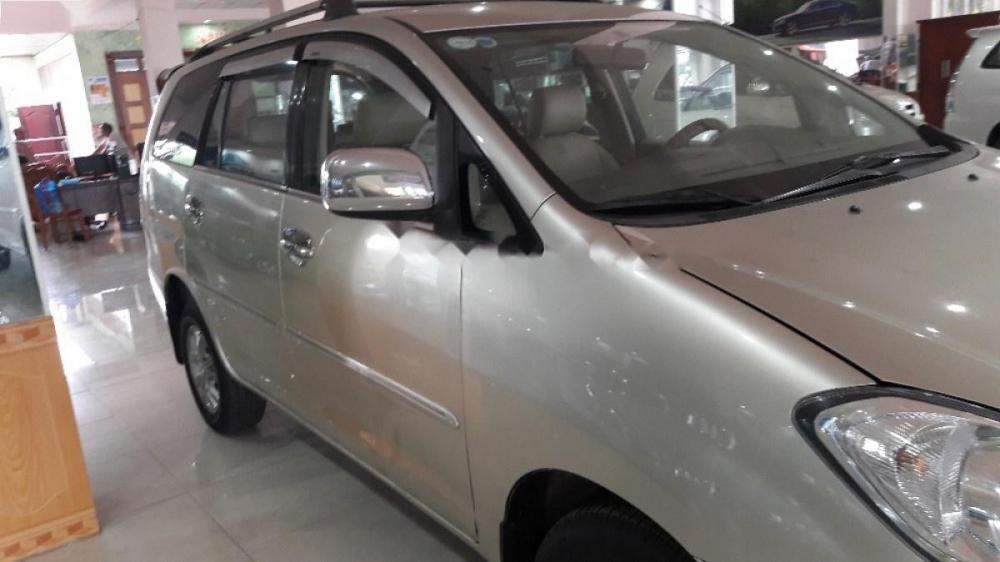 Toyota Innova G 2007 - Bán xe Toyota Innova G năm sản xuất 2007, màu bạc  