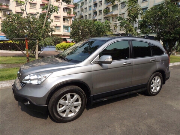 Honda CR V 2.4AT 2010 - Cần bán lại xe Honda CR V 2.4AT đời 2010, màu xám, 525 triệu