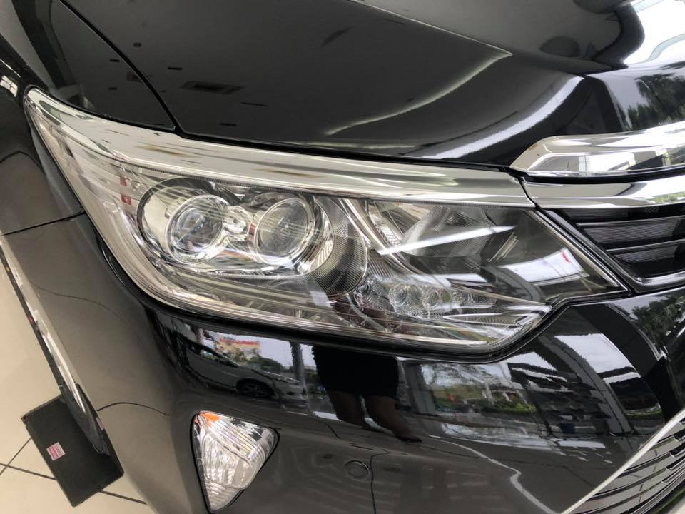 Toyota Camry E 2018 - Bán xe Camry 2.0E xe thương gia cao cấp, model 2018 mới nhất tại Hà Nội. Trả góp cần 230 triệu
