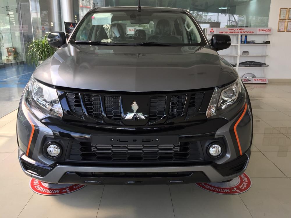 Mitsubishi Triton 2017 - Cần bán xe Triton 1 cầu, số tự động, xe có sẵn, hỗ trợ vay nhanh, LH Quang 0905596067